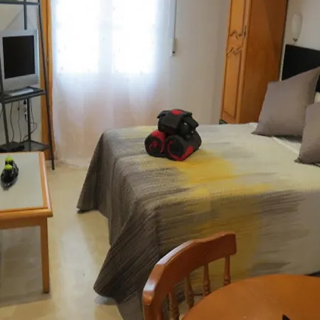Comet Elvira Apartment Granada