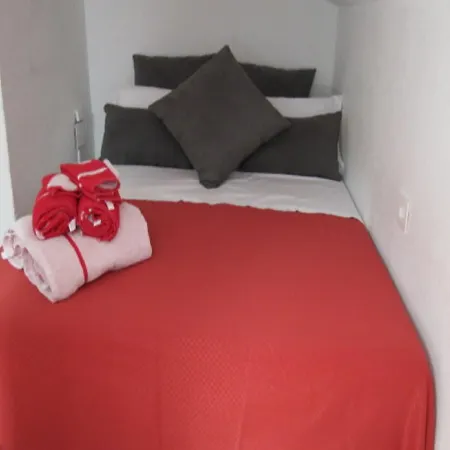 Apartment Comet Elvira *