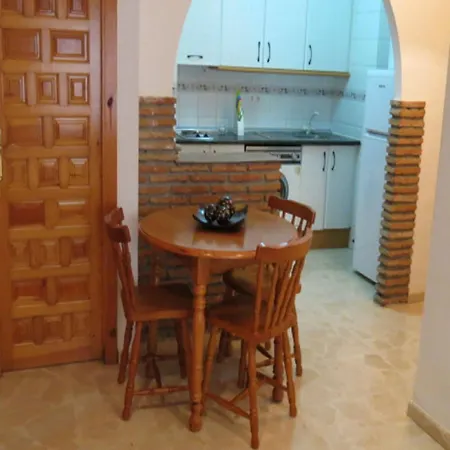 Comet Elvira Apartment Granada